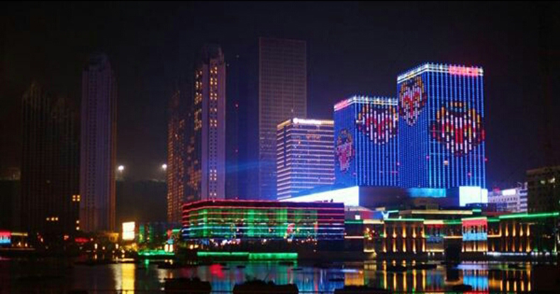 戶外亮化燈具LED點光源與LED燈帶有哪些區(qū)別？