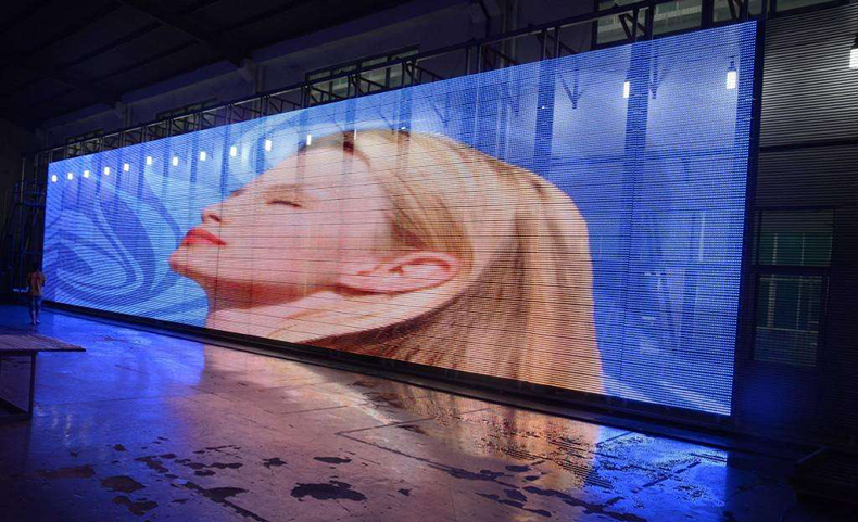 LED網(wǎng)格屏與傳統(tǒng)屏有什么區(qū)別？